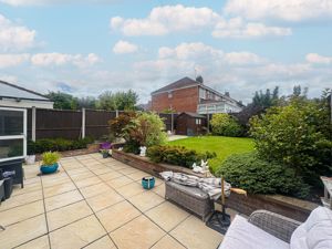 Photo 13- click for photo gallery